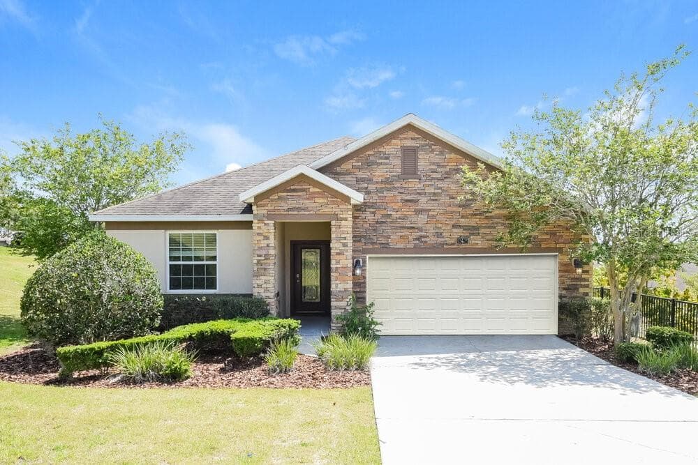 12425 HAMMOCK POINTE CIRCLE CLERMONT, FL 34711