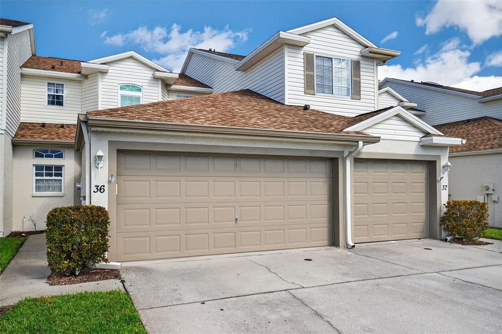 6400 46TH AVENUE N UNIT 36 KENNETH CITY, FL 33709