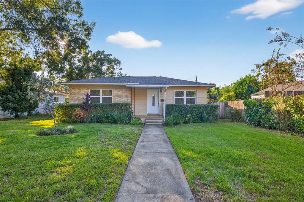 2716 14TH STREET N ST PETERSBURG, FL 33704