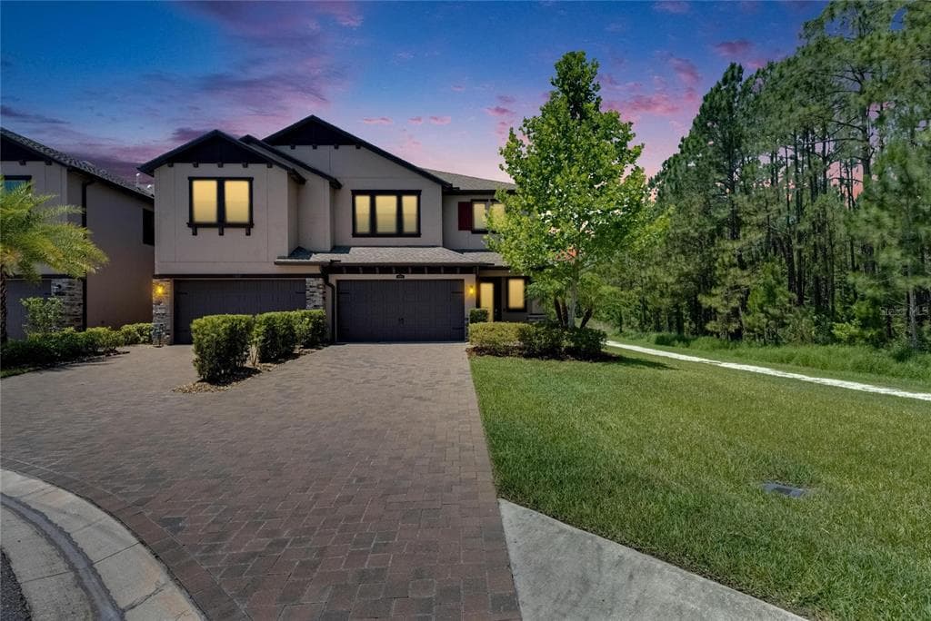 4899 ISOLA COURT WESLEY CHAPEL, FL 33543