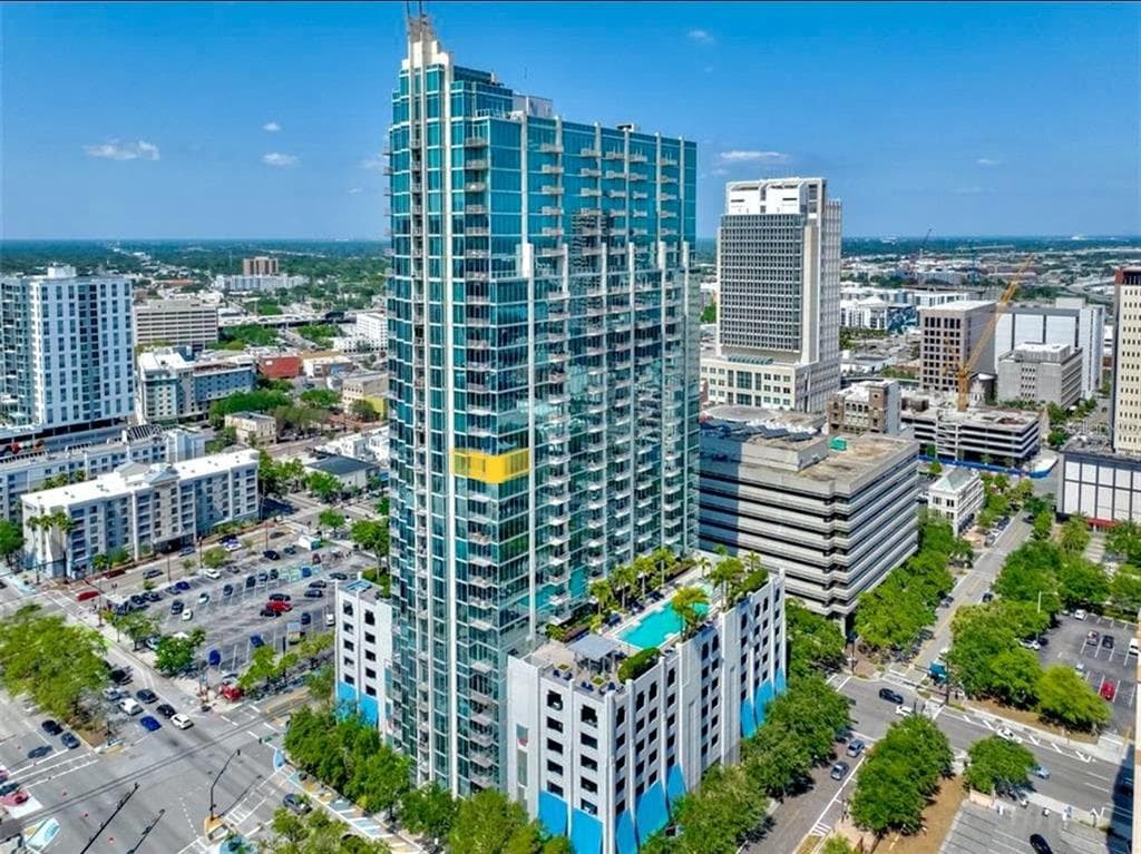 777 N ASHLEY DRIVE UNIT 1702 TAMPA, FL 33602
