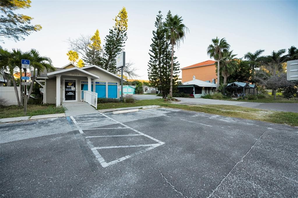 19229 GULF BOULEVARD INDIAN SHORES, FL 33785