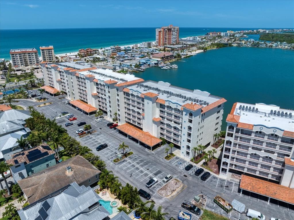 17735 GULF BOULEVARD UNIT 304 REDINGTON SHORES, FL 33708
