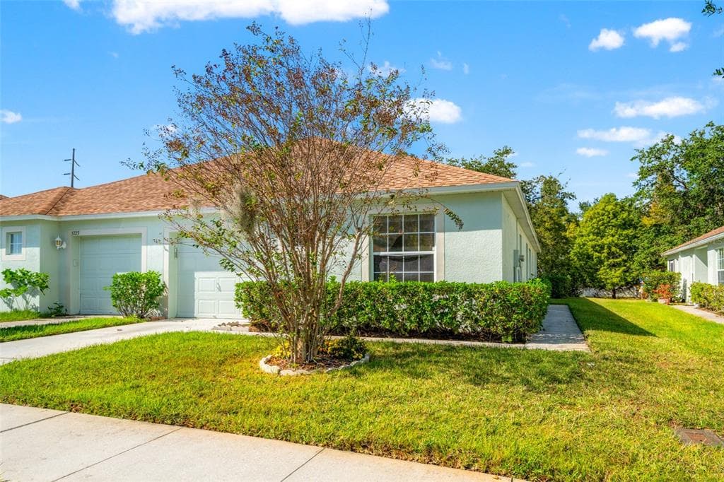 5727 AUTUMN SHIRE DRIVE