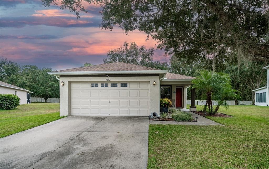 4210 BETHPAGE COURT WESLEY CHAPEL, FL 33543
