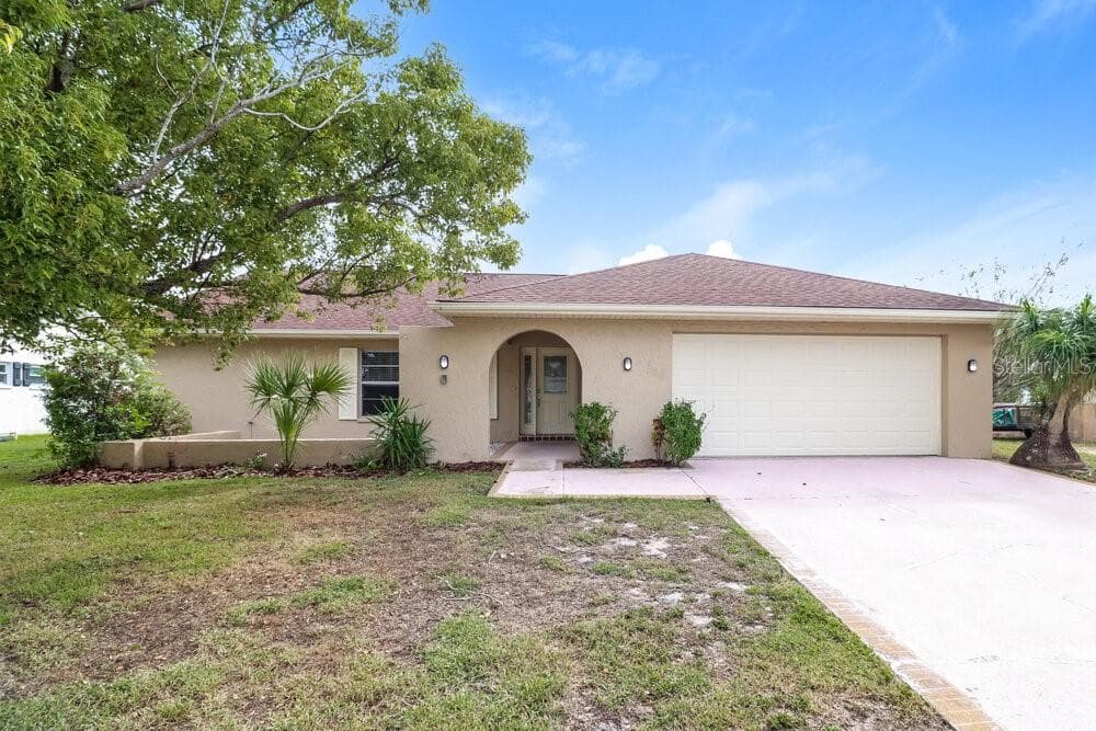 7618 SUMMERTREE LANE NEW PORT RICHEY, FL 34653