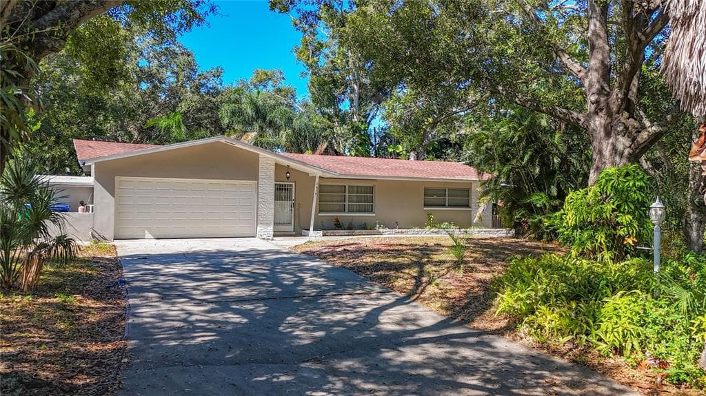1614 BRAUND AVENUE CLEARWATER, FL 33756