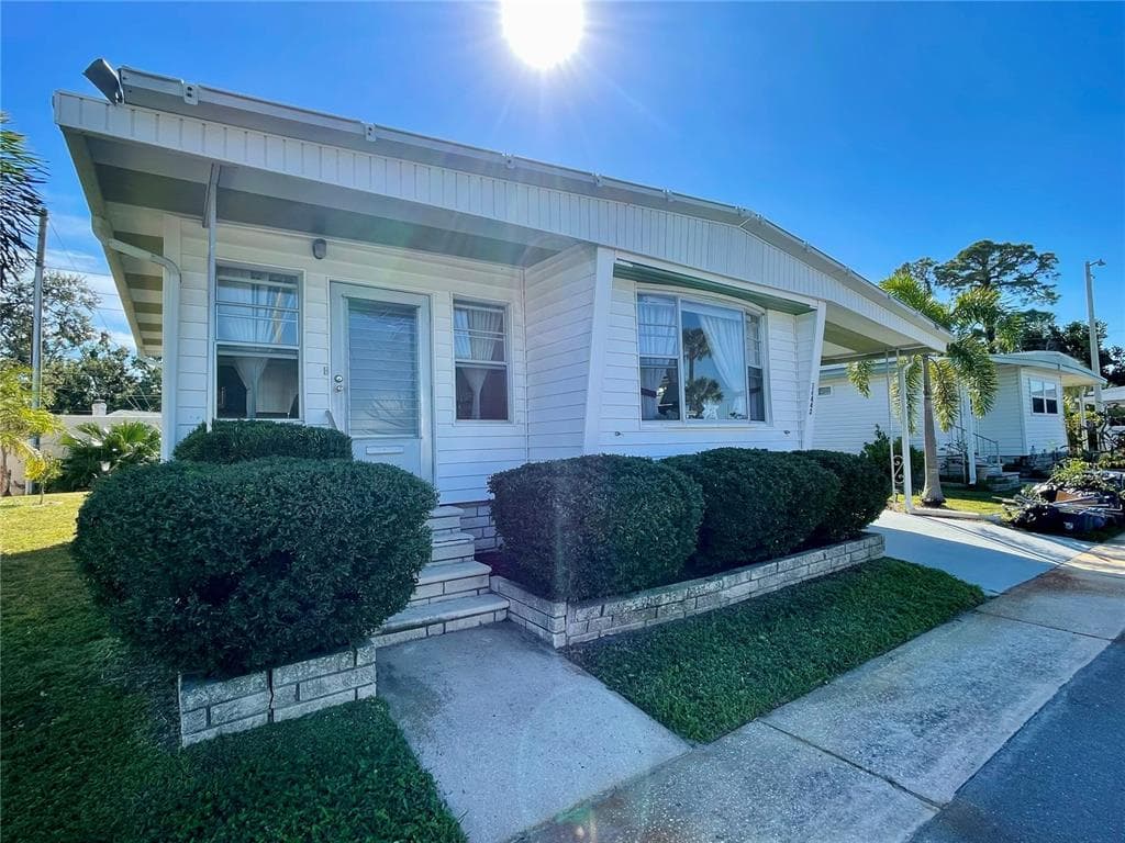34440 OLEANDER DRIVE N PINELLAS PARK, FL 33781