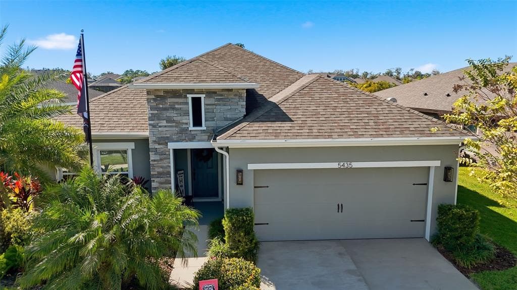 5435 SILVER SUN DRIVE