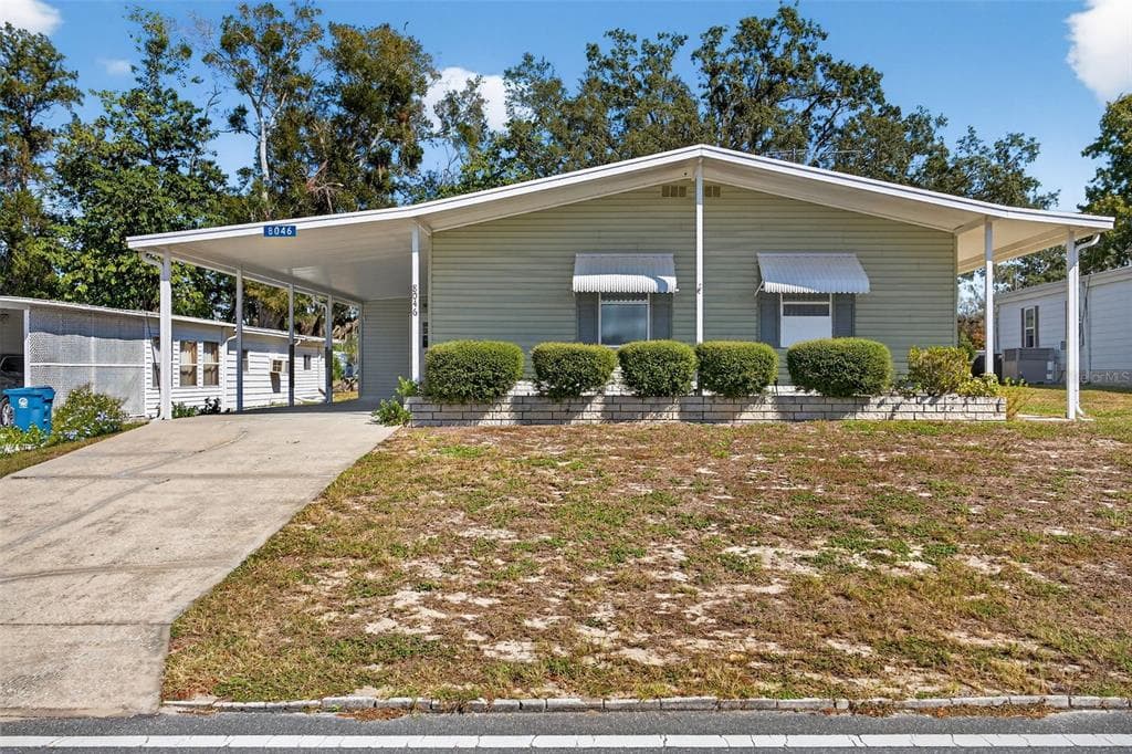 8046 HIGHPOINT BOULEVARD BROOKSVILLE, FL 34613