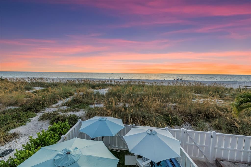 12274 1ST STREET W UNIT 4 TREASURE ISLAND, FL 33706