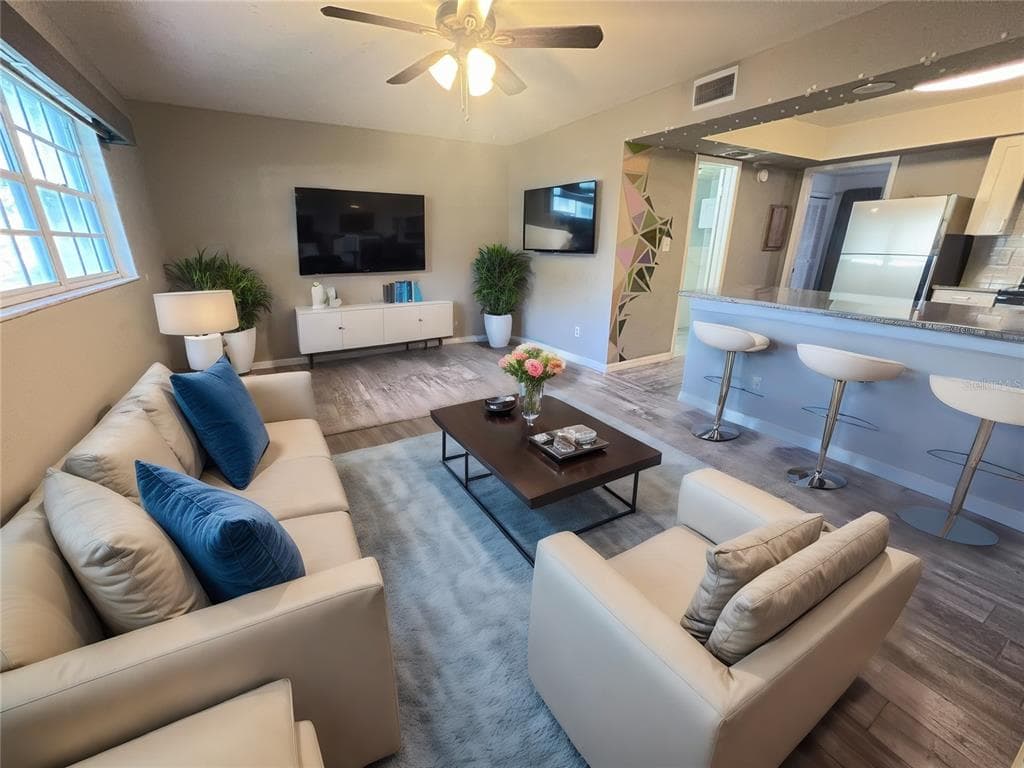 4209 W NORTH A STREET UNIT 1/2 TAMPA, FL 33609