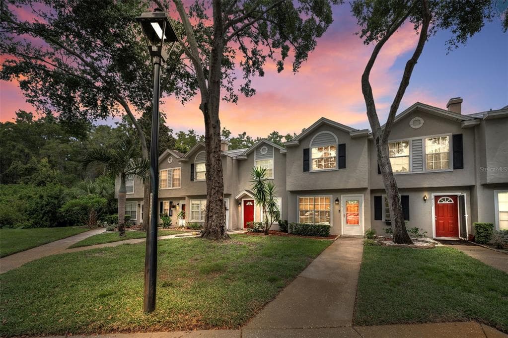 2173 FOX CHASE BLVD PALM HARBOR, FL 34683