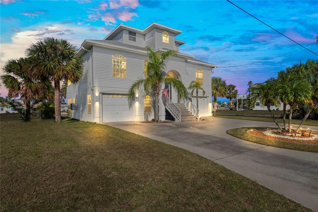 3459 FLAMINGO BOULEVARD HERNANDO BEACH, FL 34607