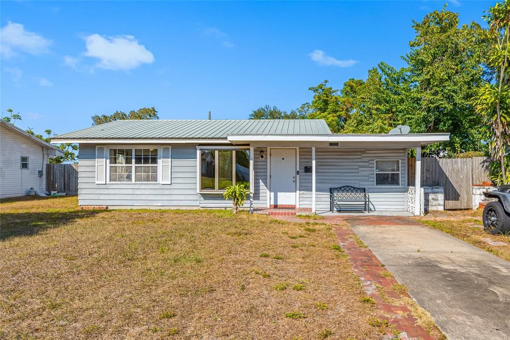 3033 24TH AVENUE N ST PETERSBURG, FL 33713