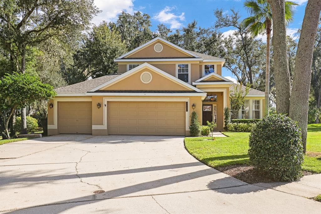 3202 STONEBRIDGE TRAIL VALRICO, FL 33596