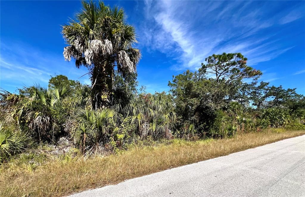 LOT 8 DETROIT AVE HUDSON, FL 34667