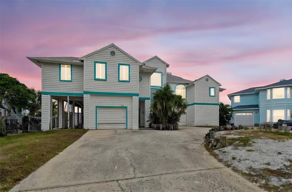 121 AUGUSTA AVENUE PALM HARBOR, FL 34683