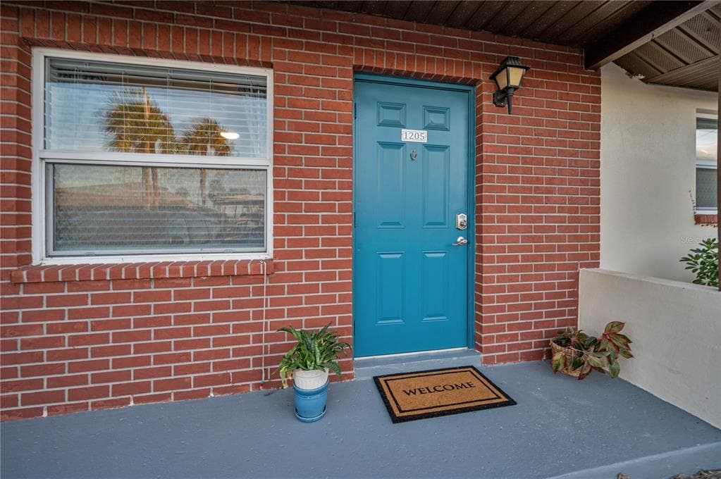 24862 US HIGHWAY 19 N UNIT 1205 CLEARWATER, FL 33763