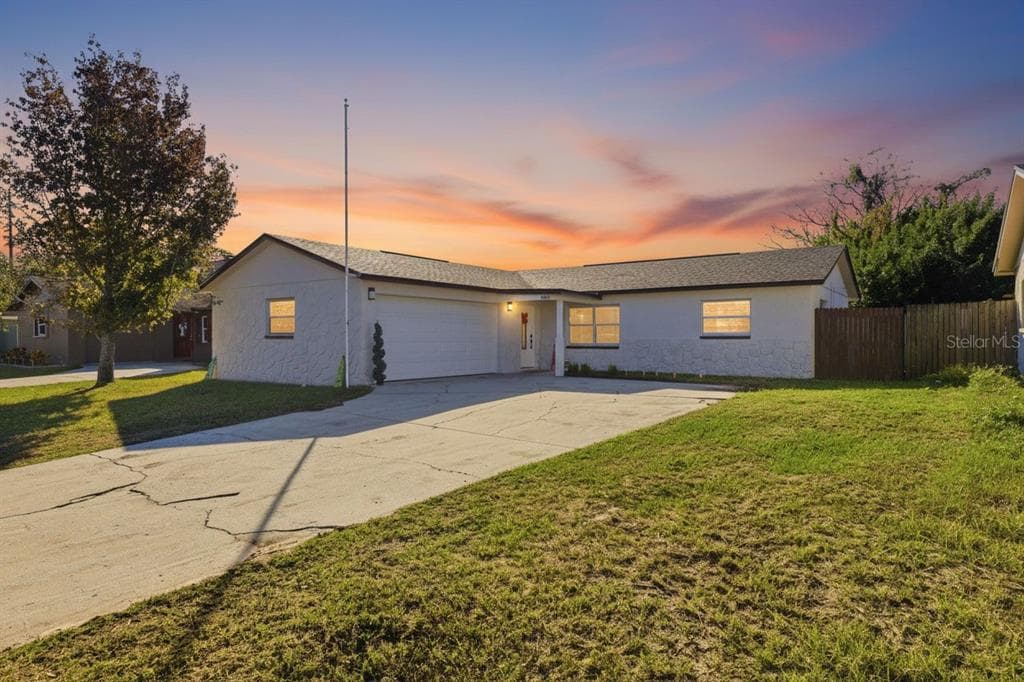 5644 AULD LANE HOLIDAY, FL 34690