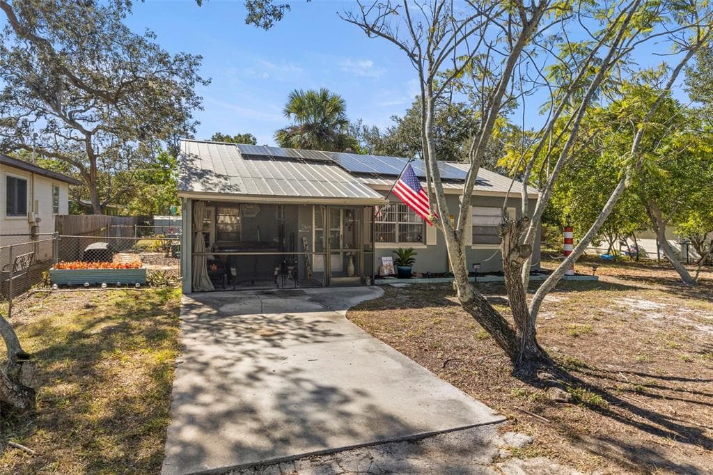1609 TURNER STREET CLEARWATER, FL 33756