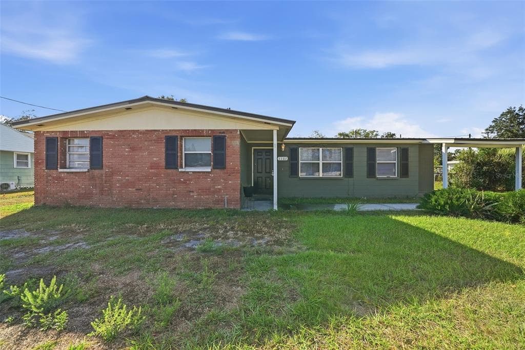 1107 NE 5TH STREET MULBERRY, FL 33860