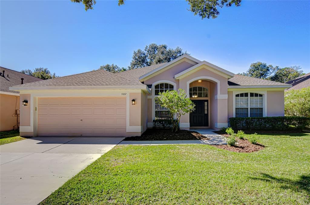 5917 TEALWATER PLACE LITHIA, FL 33547