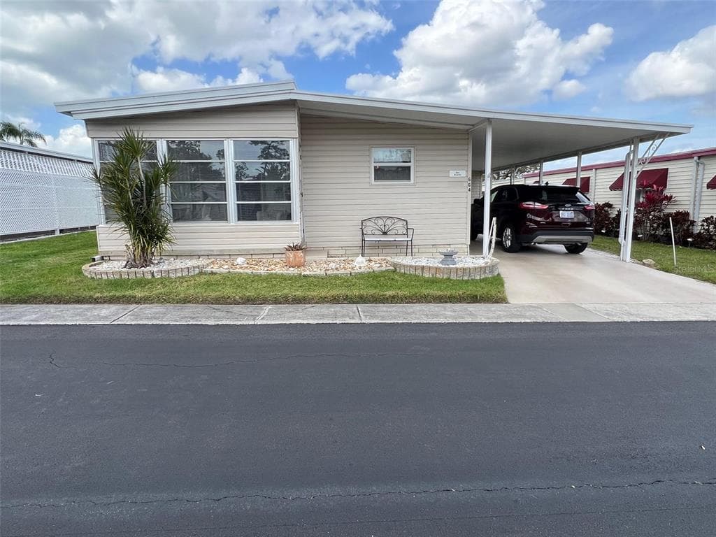 664 SUGAR PALM STREET LARGO, FL 33778