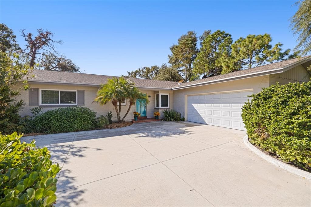 236 58TH AVENUE S ST PETERSBURG, FL 33705
