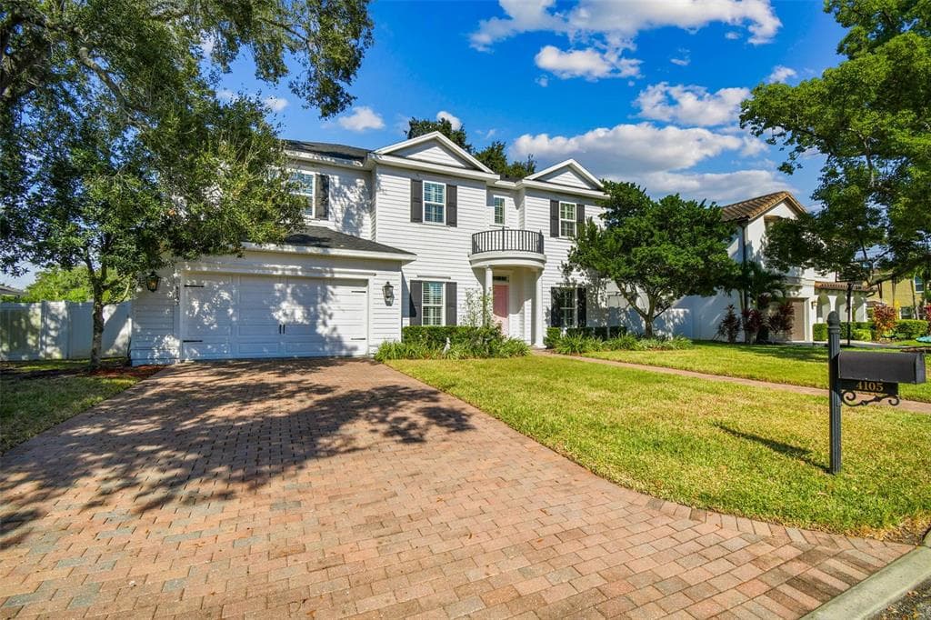 4105 W CORONA STREET TAMPA, FL 33629