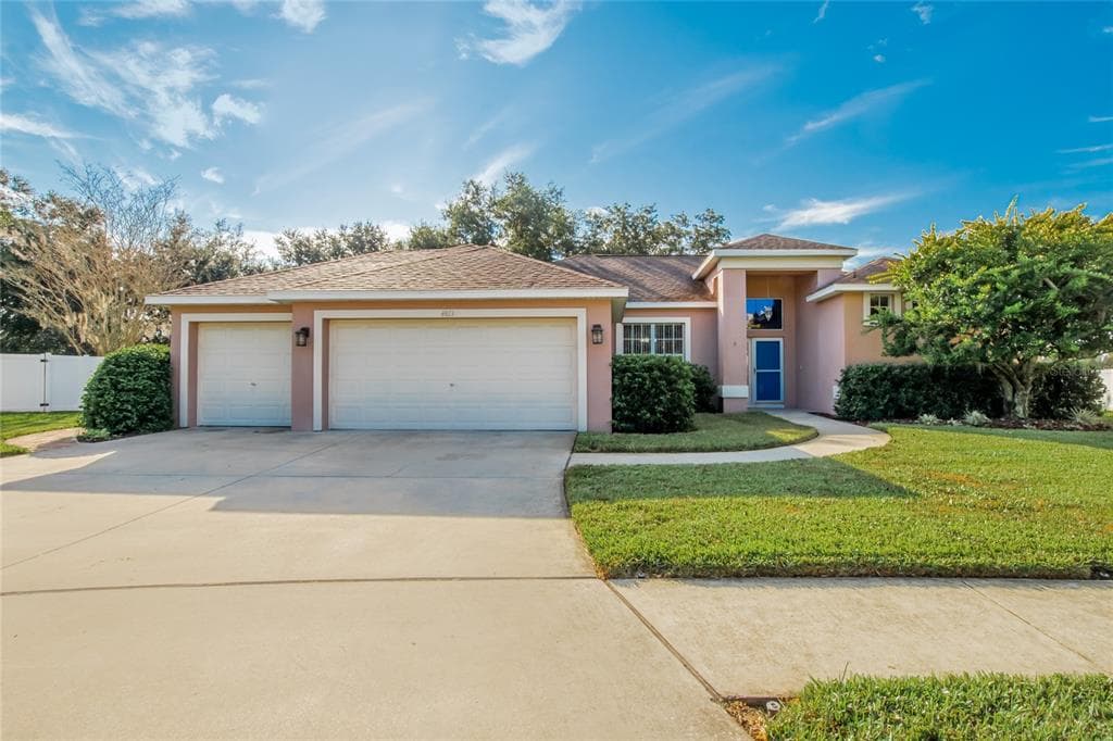 4813 WATER LARK WAY VALRICO, FL 33596
