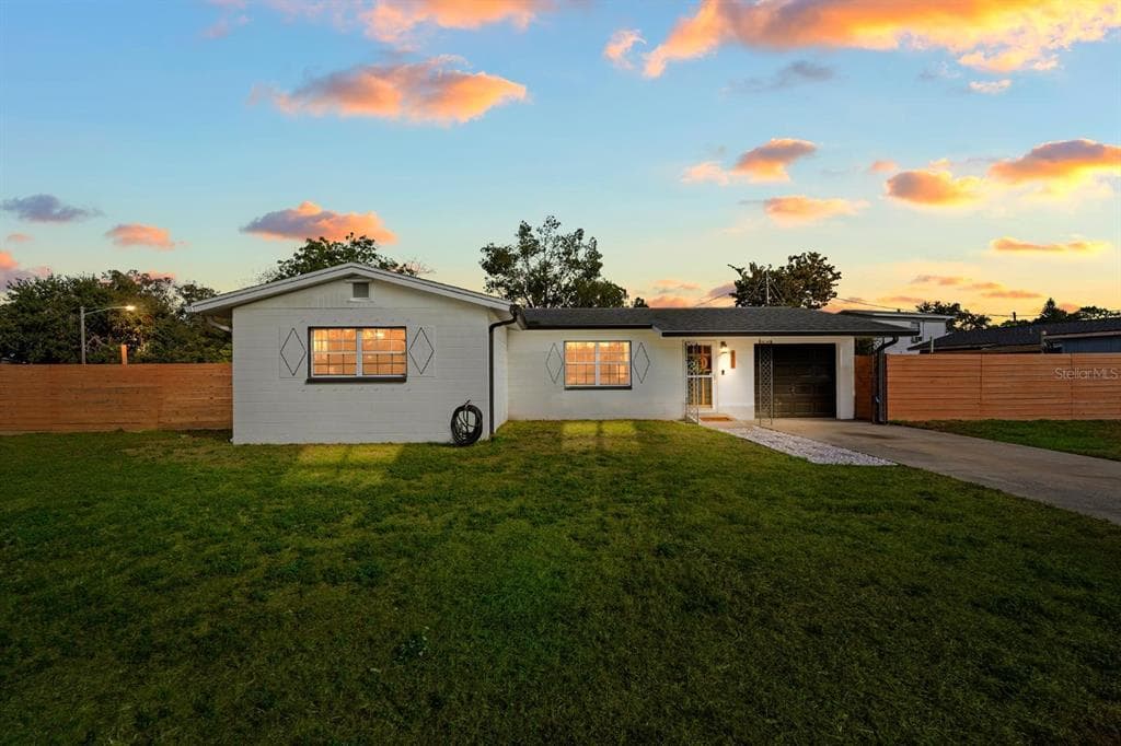 8701 56TH STREET N PINELLAS PARK, FL 33782