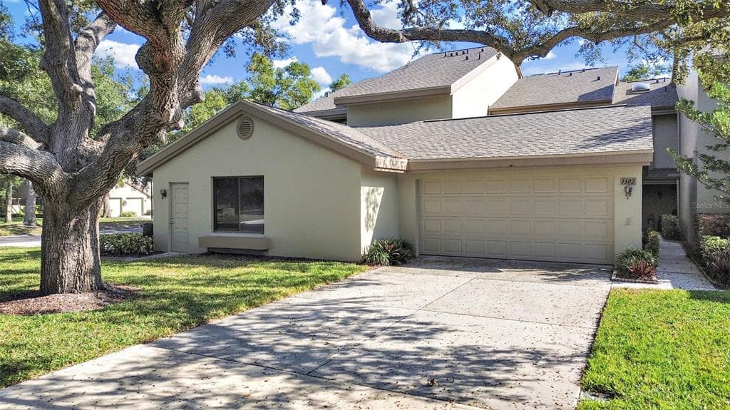 3066 LANDMARK BOULEVARD UNIT 1302 PALM HARBOR, FL 34684