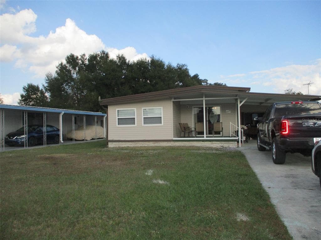 3710 CASTLE DRIVE ZEPHYRHILLS, FL 33540