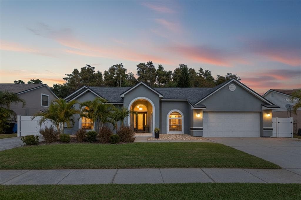 6505 YELLOWHAMMER AVENUE TAMPA, FL 33625