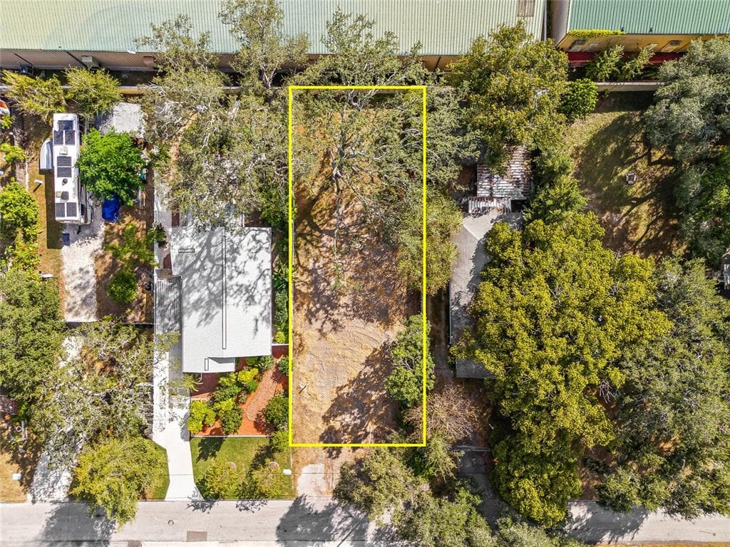 1024 W RAMBLA STREET TAMPA, FL 33612