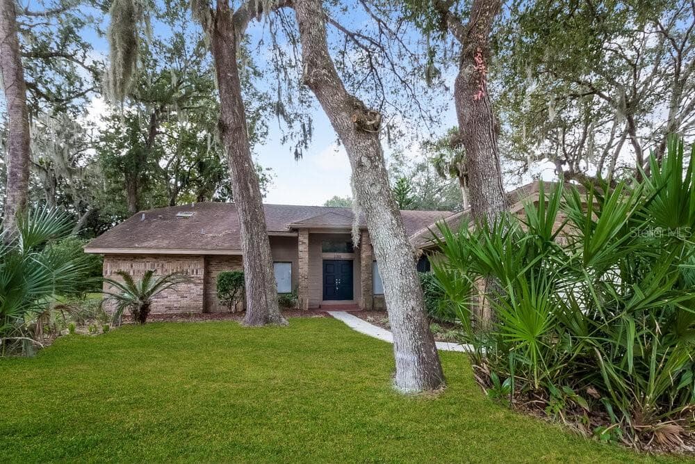 1185 NEWTON COURT WINTER SPRINGS, FL 32708