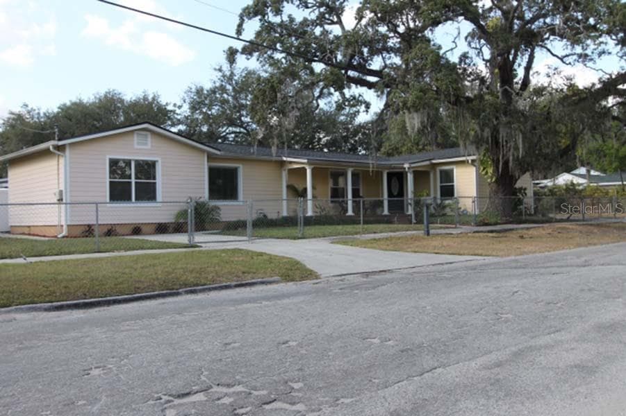 4102 N HOWARD AVENUE TAMPA, FL 33607