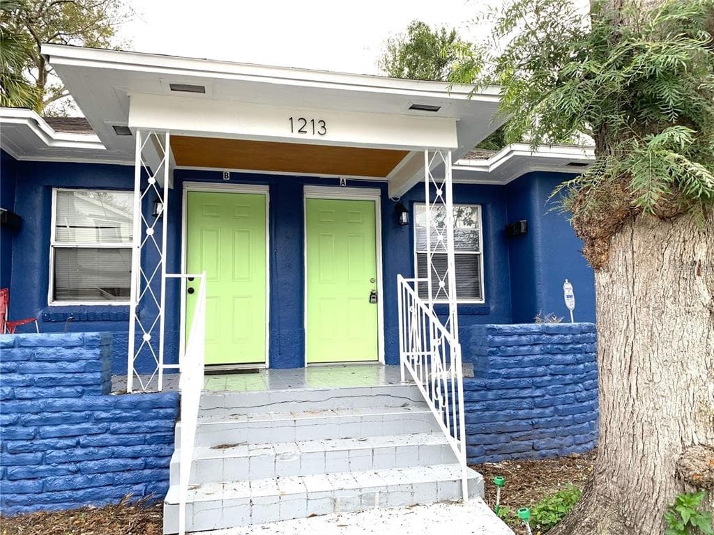 1213 E 15TH AVENUE UNIT B TAMPA, FL 33605