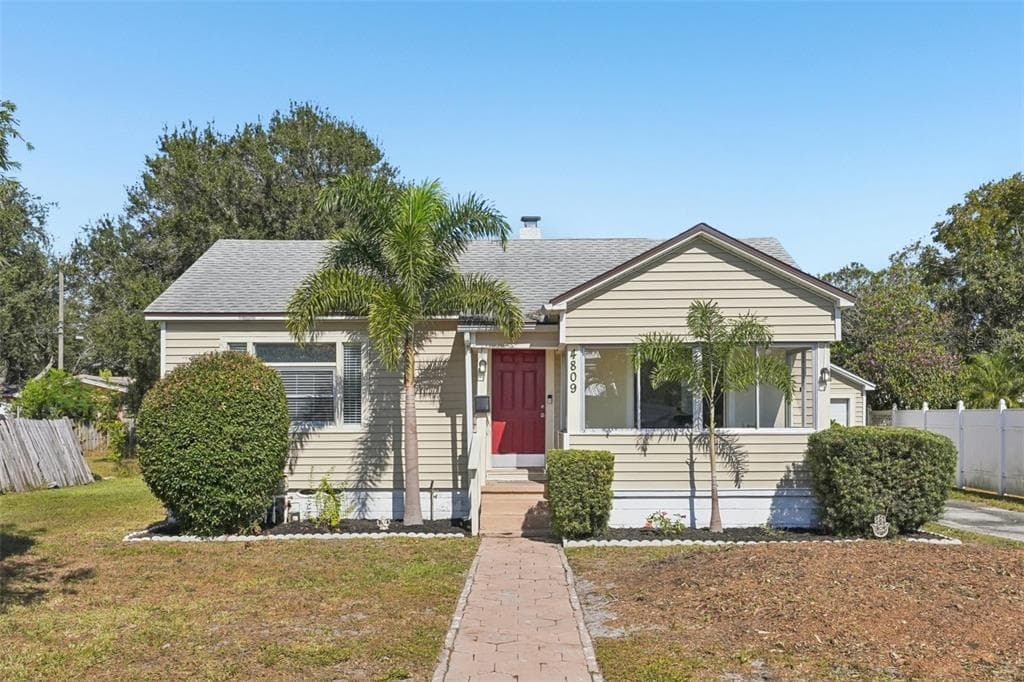 4809 33RD AVENUE N ST PETERSBURG, FL 33713