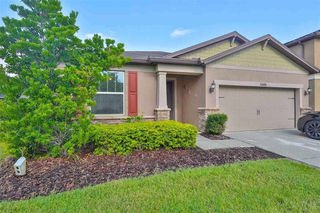 1606 CABBAGE KEY DRIVE