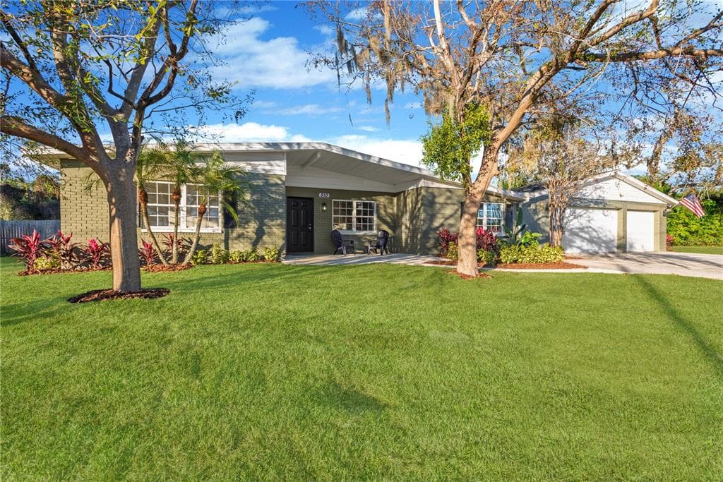 510 ALMA DRIVE BRANDON, FL 33510