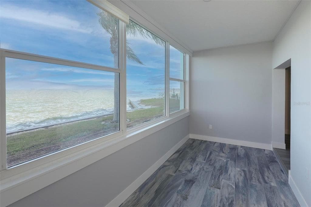 5 GATESHEAD DRIVE UNIT 107
