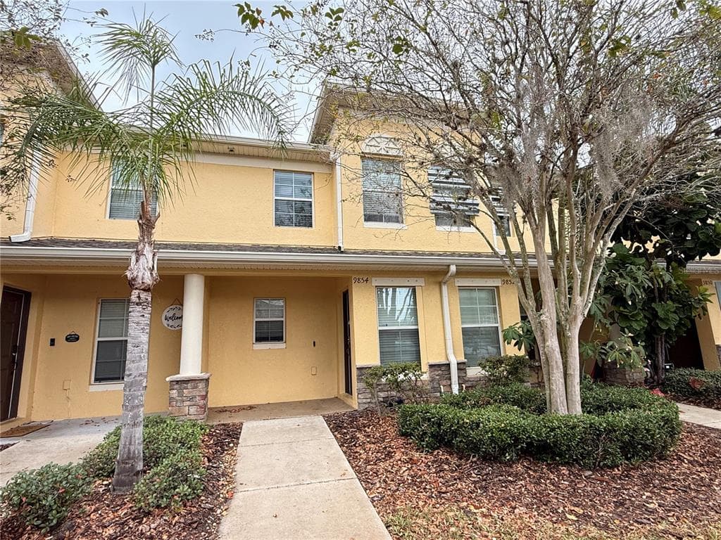 9854 TRUMPET VINE LOOP UNIT 9854 TRINITY, FL 34655
