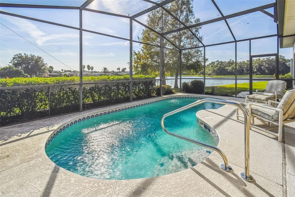 219 LARGO DRIVE KISSIMMEE, FL 34759