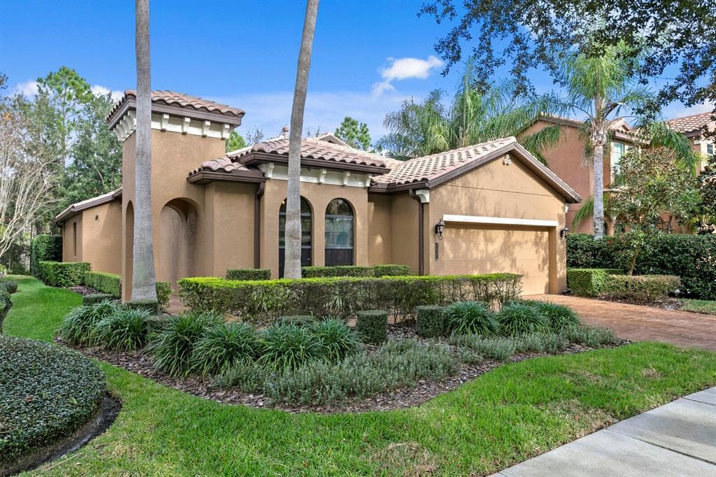 8220 DUNHAM STATION DRIVE TAMPA, FL 33647
