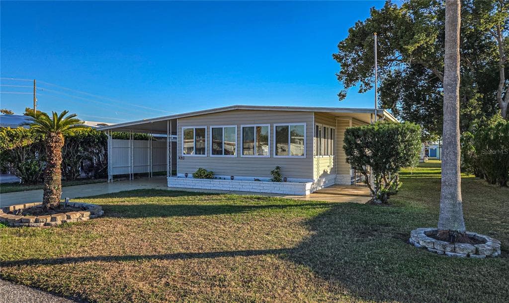 36708 NILES DRIVE ZEPHYRHILLS, FL 33542