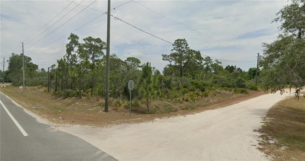 269 CONDOR AVENUE SEBRING, FL 33870