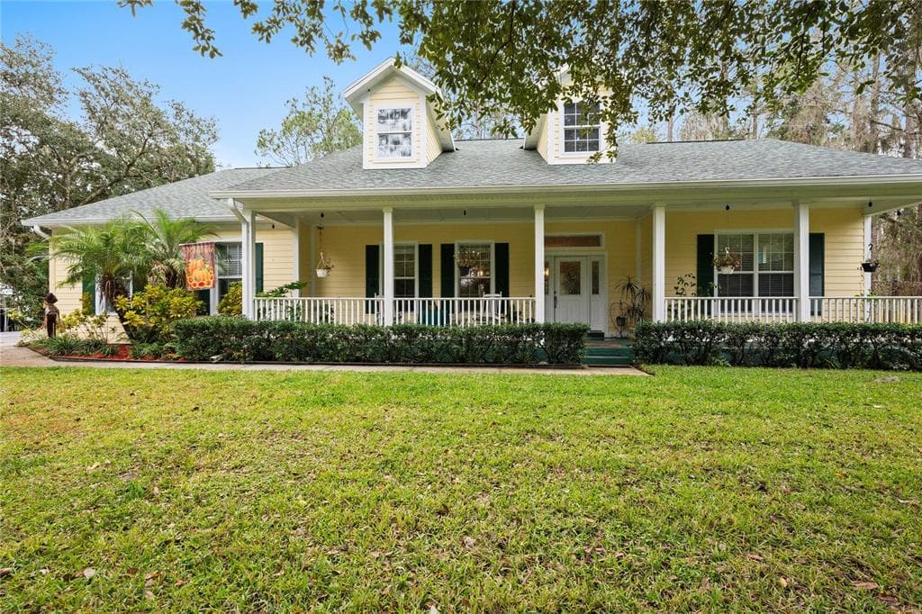 26334 LAWRENCE AVENUE WESLEY CHAPEL, FL 33544
