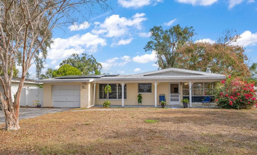 1225 RIDGE AVENUE CLEARWATER, FL 33755